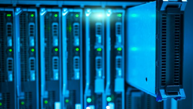 Skype es un riesgo para la red y una carga innecesaria