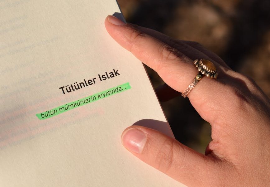 GM Voices publica «Asterisk Song» y su propio videoclip